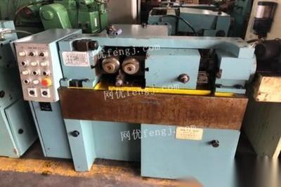 浙江臺(tái)州轉(zhuǎn)讓Z28-6.3滾絲機(jī)