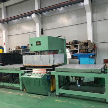  深圳市龍崗區(qū)坪地恒星機(jī)械廠銷售部 主營(yíng) 吸塑成型機(jī) 高周波熔